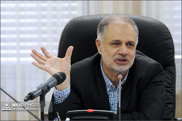 برجام نبود، صادرات نفت ایران به 450 هزار بشکه در روز می‌رسید