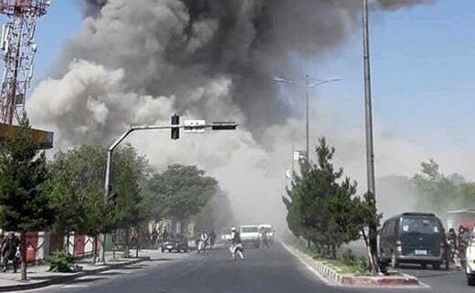 انفجار مهیب در مسجد شیعیان در قندوز افغانستان+ عکس
