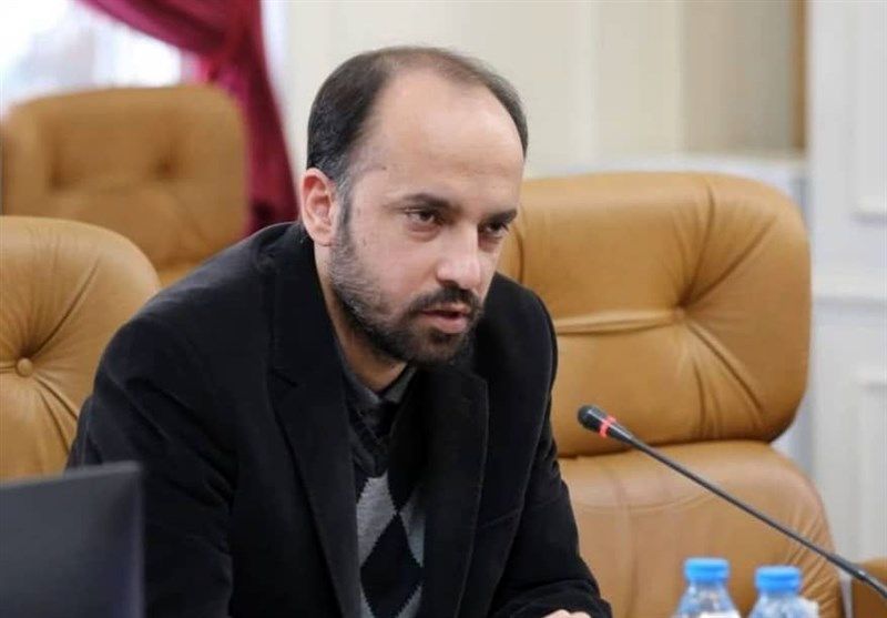 فروش بنزین مخلوط با آب به خودروی رئیس جمهور صحت دارد؟