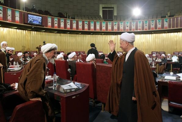 15 نفر از لیست اصلاح‌طلبان به‌علاوه آیت‌الله جنتی انتخاب شدند/ هاشمی در صدر ماند/ آیت‌الله یزدی و مصباح‌ رای نیاوردند