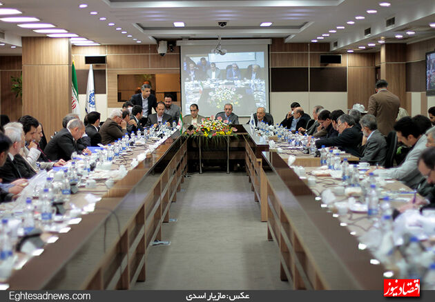 صبحانه هاشمی در اتاق ایران / عکس: مازیار اسدی