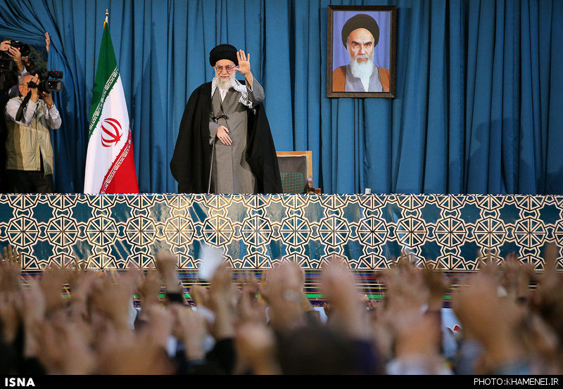 رفع تحریم‌ها باید بلافاصله بعد از توافق انجام شود/اقدامات برگشت ناپذیر در صنعت هسته‌ای را نمی‌پذیریم