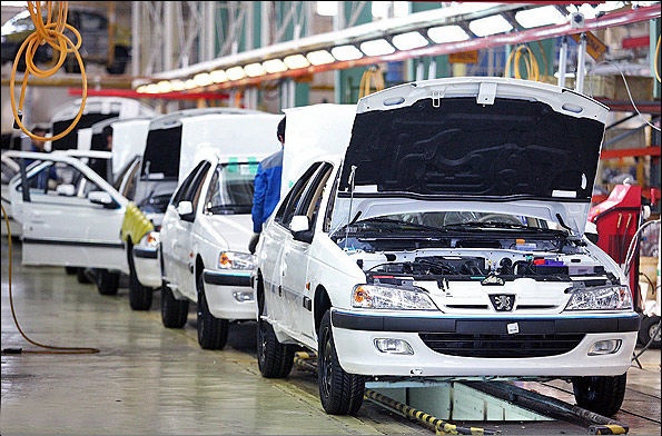 قیمت خودروهای داخلی و خارجی امروز 98/10/11 | پژو ۲۰۶ تیپ ۵، ۱۰۸ میلیون  را رد کرد +جدول