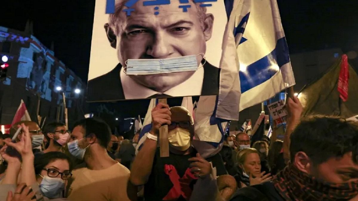 بحران سیاسی در اسرائیل/ جایگاه متزلزل نتانیاهو بین مردم