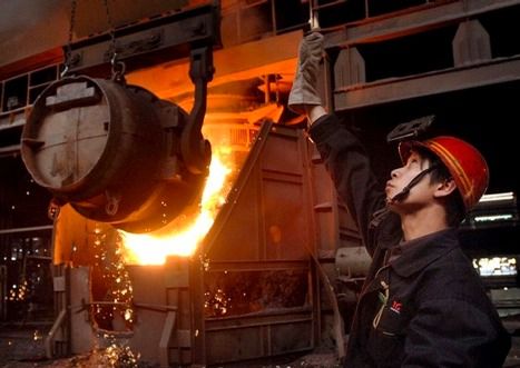 بازار فولاد تحت تاثیر افزایش موجودی انبارهای چین