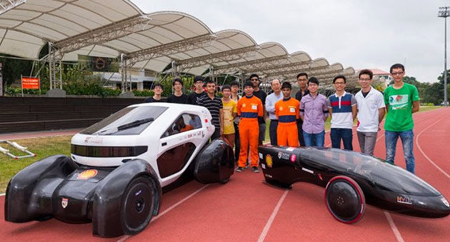دانش‌آموزان سنگاپوری خودرو‌های خورشیدی چاپ می‌کنند