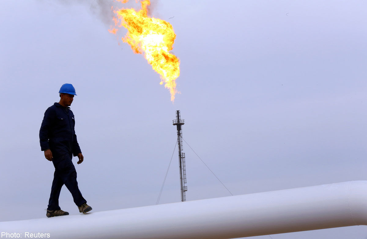 بازار نفت منتظر افزایش صادرات نفت ایران بماند