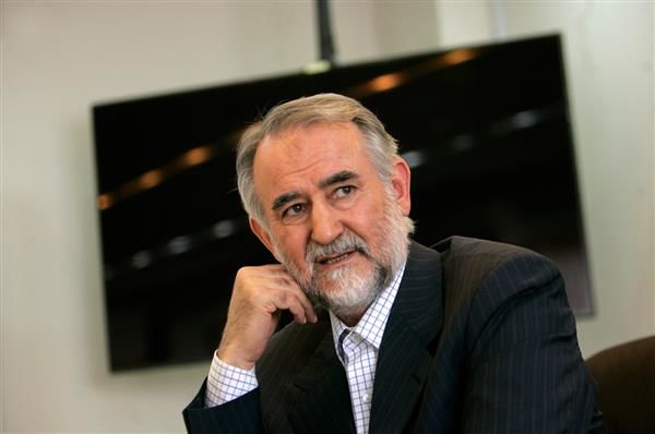 قطع سریع ارز مبادله‌ای برای جلوگیری از واردات فولاد