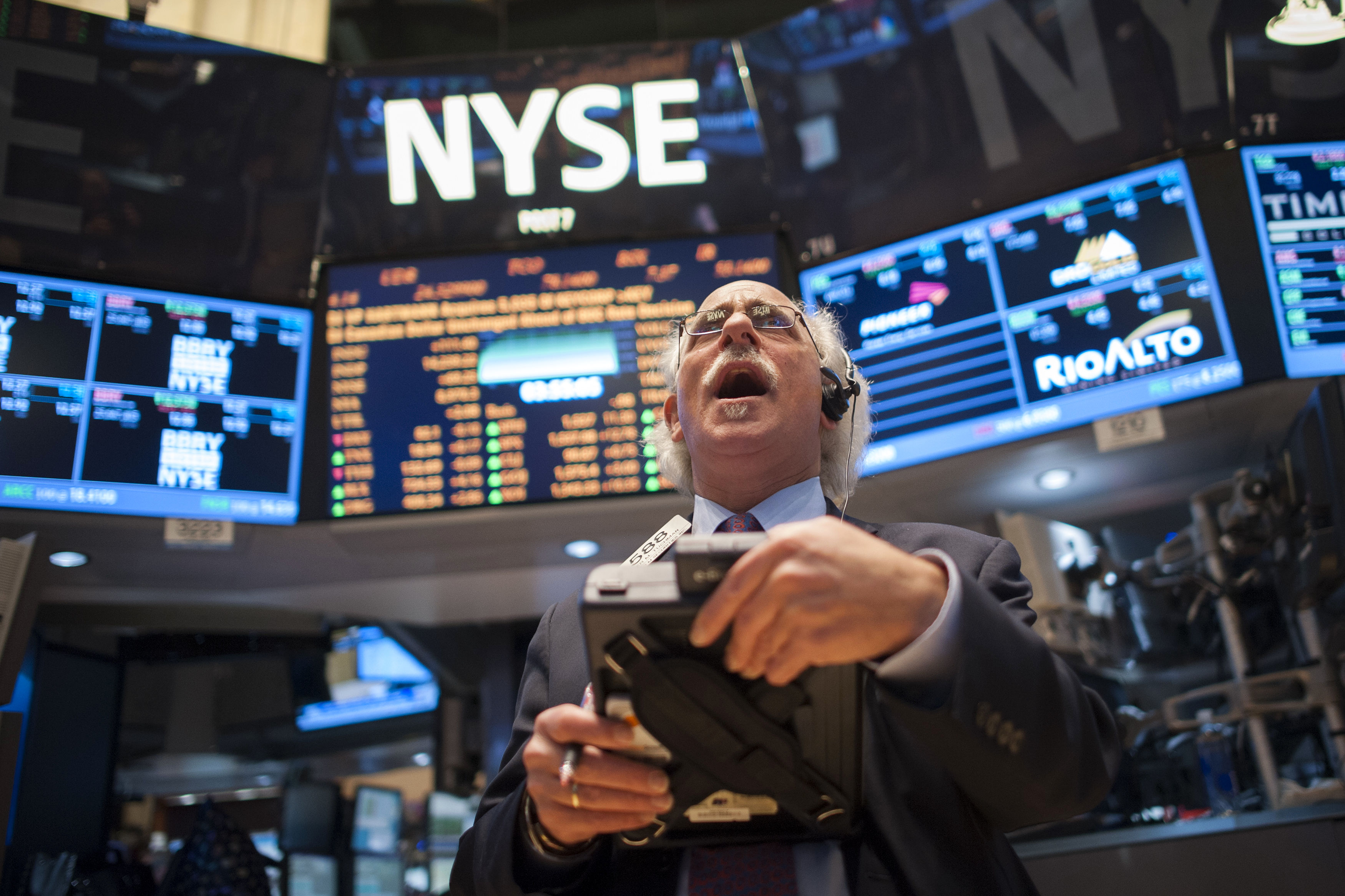 بهای نفت در بازار نیویورک، کاهش یافت