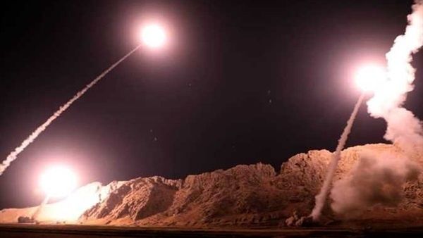 حمله راکتی به پایگاه عین‌الاسد/ آژیر خطر به صدا درآمد