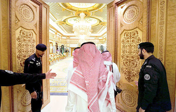 شاهزاده‌های دستگیر شده سعودی در چه شرایطی نگهداری می شوند؟ + عکس