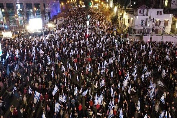 تظاهرات گسترده هزاران صهیونیست علیه نتانیاهو 