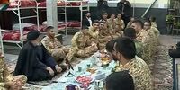 فوری/ شب یلدای ابراهیم رئیسی در کنار سربازان
