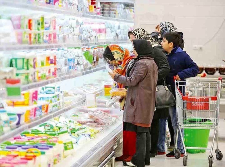 چرا رفاه خانوارها در ایران سال به سال کمتر میشود؟