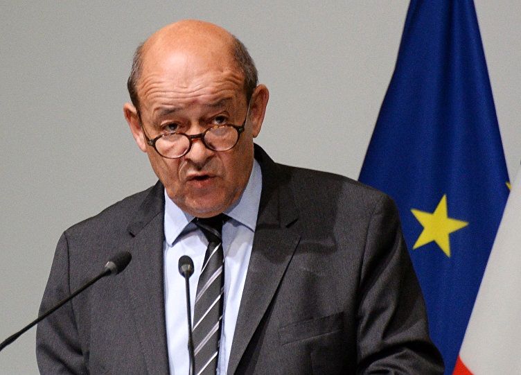 فرانسه خواستار مذاکره در موارد غیرهسته‌ای شد