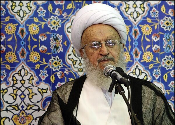 شرط آیت‌الله مکارم شیرازی برای مذاکره/ با آمریکا نمی‌شود مذاکره کرد