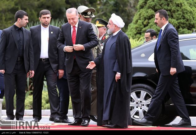 استقبال رسمی روحانی از اردوغان