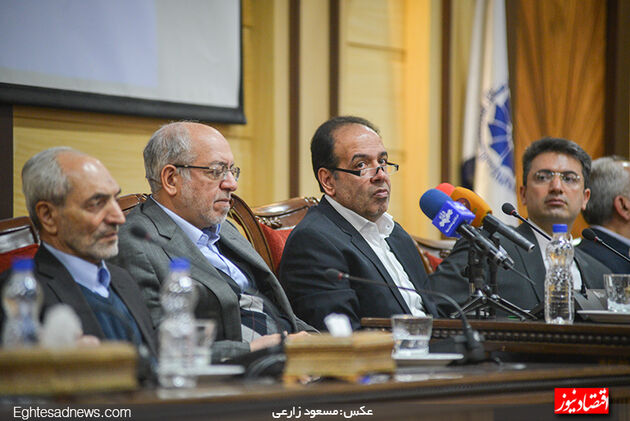 از حاشیه تا متن حضور وزیر صنعت در جمع اتاقی‌ها(گزارش تصویری)