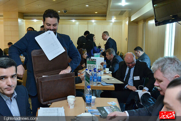 مذاکرات رودرروی تجار چکی با ایرانی‌ها(گزارش تصویری)