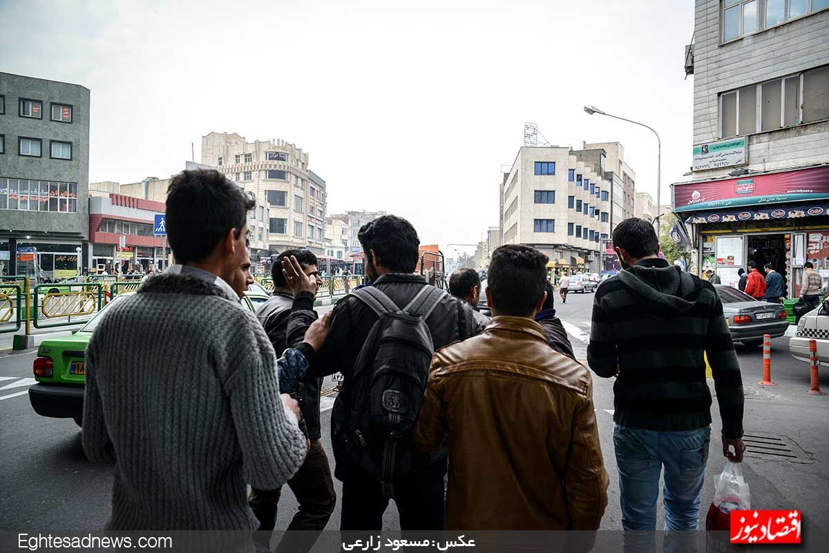 سد ورود به بازار کار شکست/ورود 1.4 میلیون نفر  به بازار کار طی 2 سال / 78 درصد تازه‌واردهای بازار کار شاغل شدند
