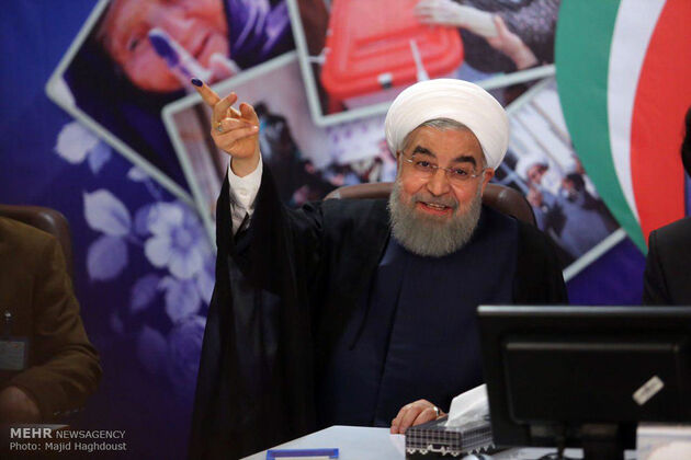 ثبت نام روحانی و رئیسی در انتخابات ریاست جمهوری