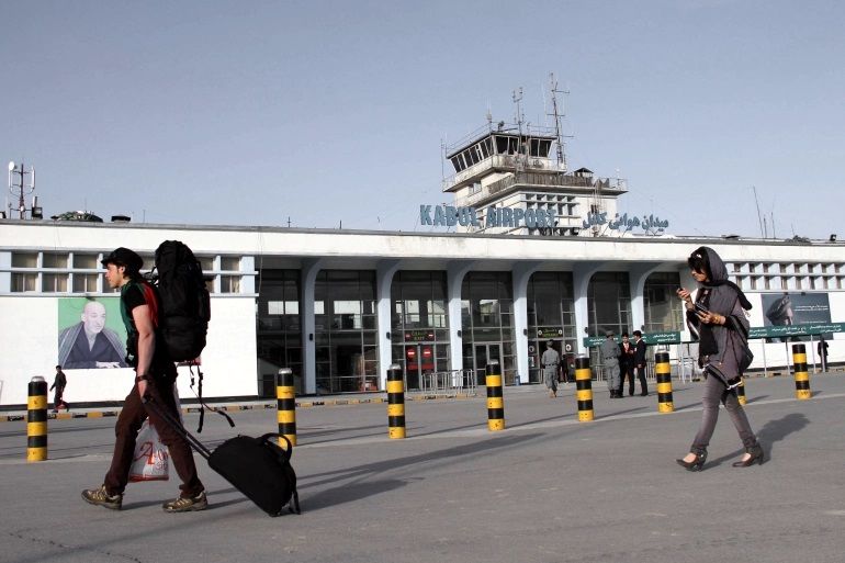 با آمریکا و قطر برای اداره فرودگاه کابل همکاری می‌کنیم!
