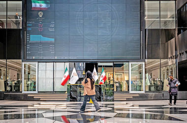 توقف معاملات بورس برای هفتمین هفته؛ سه‌گانه یک ابرتصمیم/ تعطیلی بازار سهام به نفع چه کسانی تمام شد؟