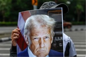 خطر جنگ مستقیم ایران و آمریکا همچنان وجود دارد؟ | نظریه «مرد دیوانه ترامپ» درباره ایران نتیجه معکوس دارد زیرا...