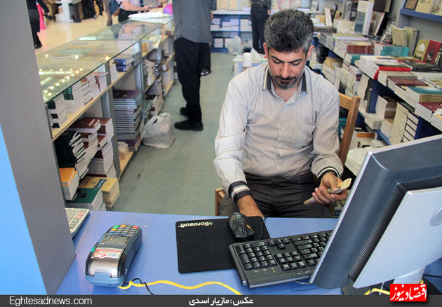 میهمانان کوچک بانکی در غرفه‌های کتاب(گزارش تصویری)