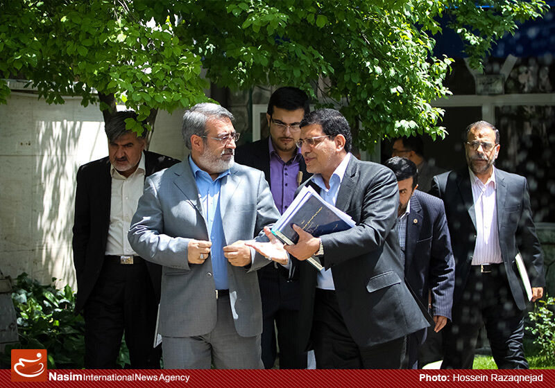 اعلام آمادگی برای ارایه گزارش «پول کثیف» به مجلسی‌ها