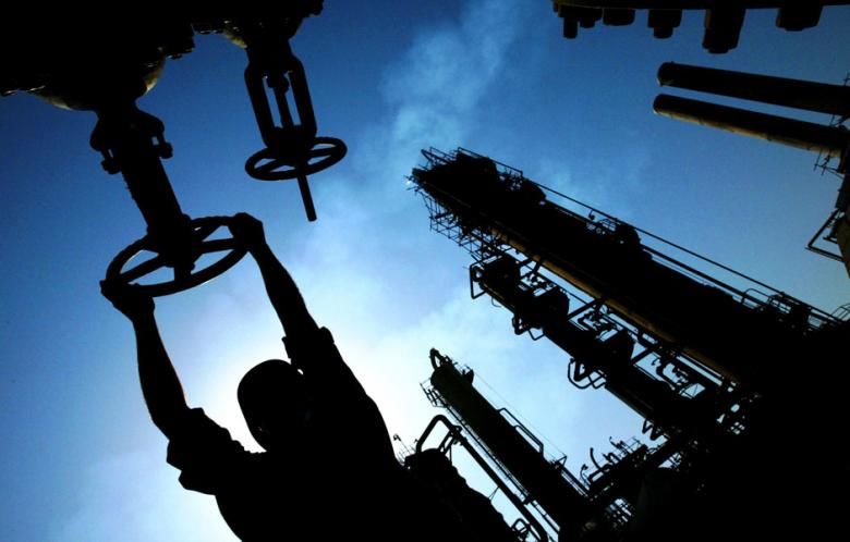 نوسان‌های چند وقت اخیر قیمت نفت ناشی از چیست؟