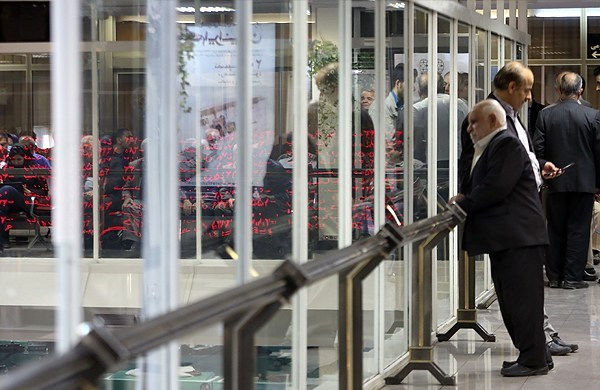 مشکل ورود سرمایه‌گذاران خارجی به بورس ایران چیست؟