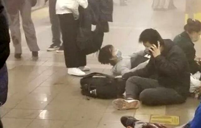 تیراندازی وحشتناک در ایستگاه مترو / ۱۳ نفر مصدوم شدند