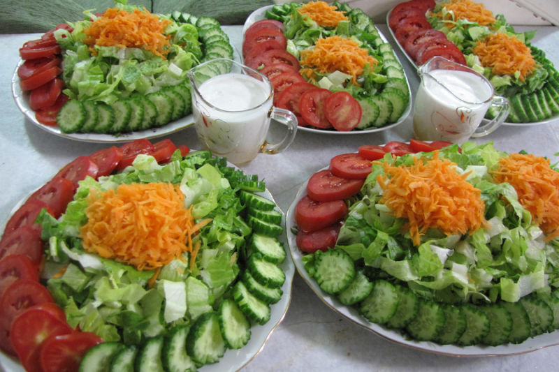 اثر خطرناکی خوردن همزمان گوجه و خیار بر بدن می گذارد 