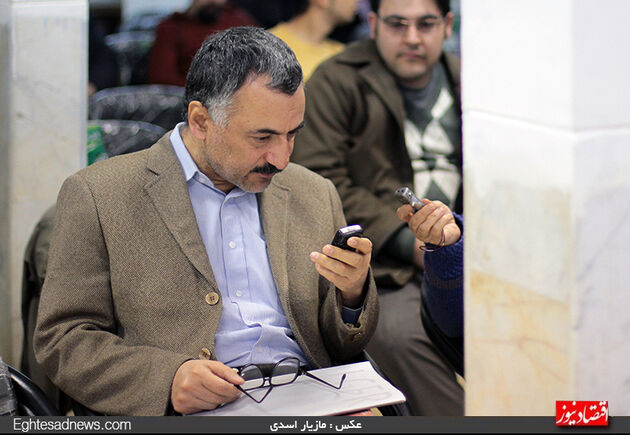 گزارش تصویری مناظره پژویان و لیلاز