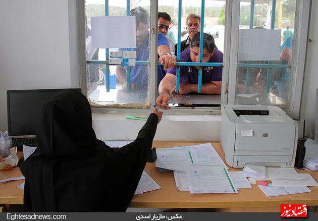 گشت تصویری در یک بازار مکاره خودرو