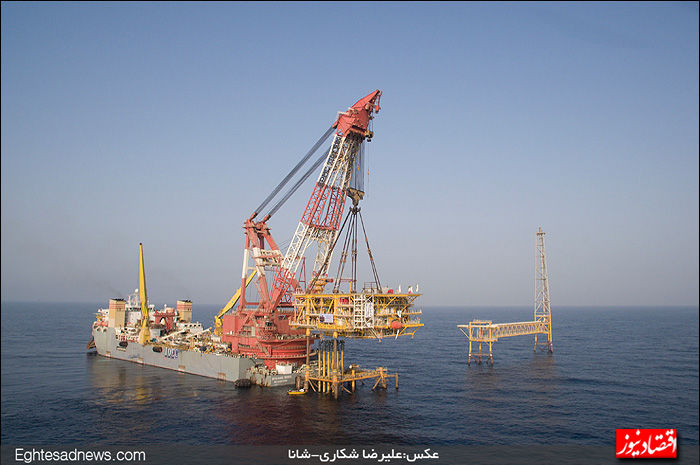 عقد اولین قرارداد نفتی جدید ایران ظرف 5 ماه آینده