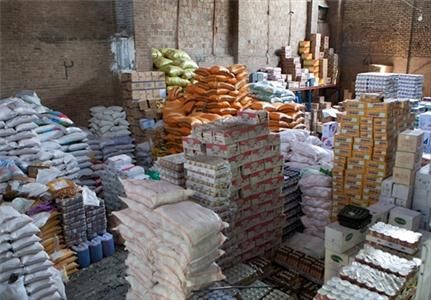 ذخیره سازی ۴۳ هزار تن برنج، شکر و مرغ برای ماه رمضان