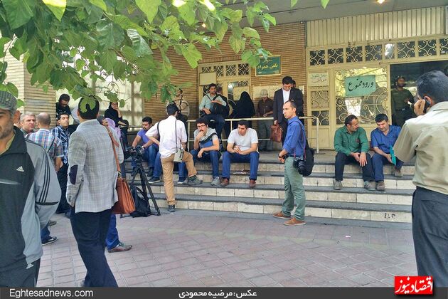پشت درهای دادگاه بابک زنجانی چه خبر است؟(گزارش تصویری)