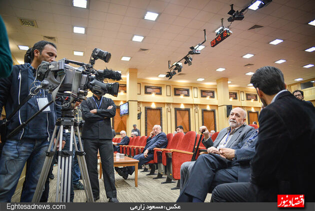 حضور رئیس مجلس در جمع اتاقی‌ها(گزارش تصویری)