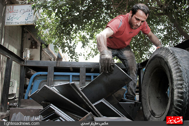 مردان آهنین در پیچ‌وخم کسب درآمد (گزارش تصویری)