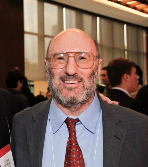 پیشرفت اقتصادی و سقوط قیمت