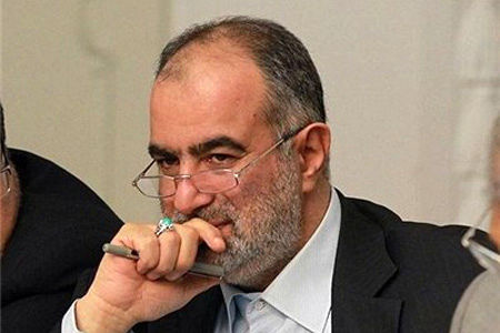 واکنش مشاور رئیس جمهوری در مورد خبر تردیدش در حمایت از روحانی یا جلیلی