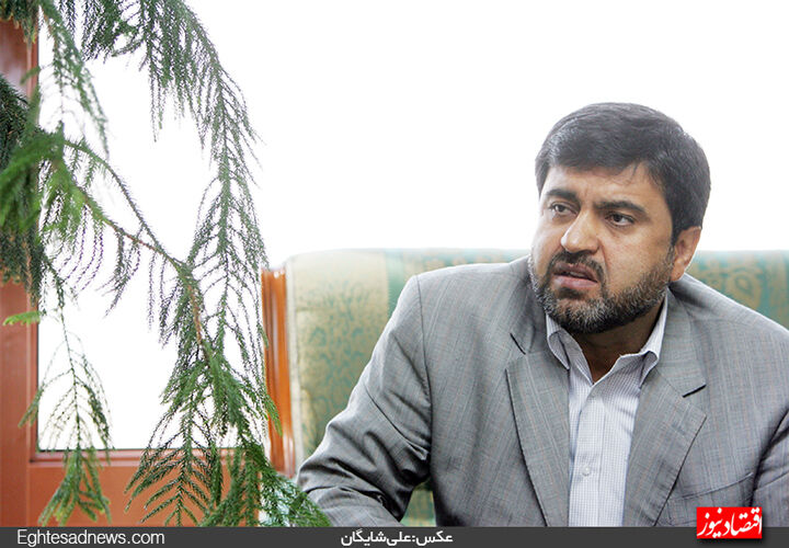 در تعدیل نرخ سود بانکی ملاحظاتی داشته‌ باشیم/بانک‌ها در برابر کاهش نرخ سود مقاومتی ندارند