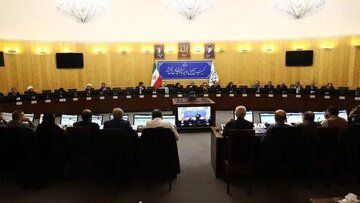 تصمیم مهم درباره افزایش حقوق‌ها / میزان افزایش چقدر می شود؟