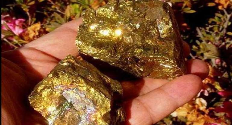 استخراج 80 هزار تن کانسنگ از معدن طلای خمین