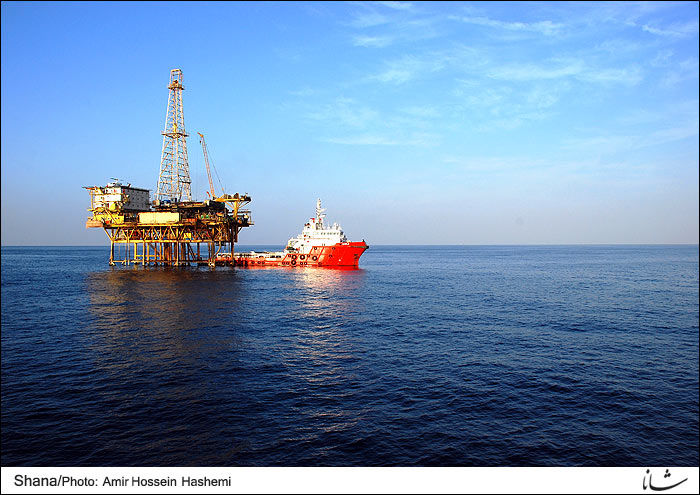 ایران چگونه در تحریم‌ها به صادرات نفت خود ادامه می‌دهد؟