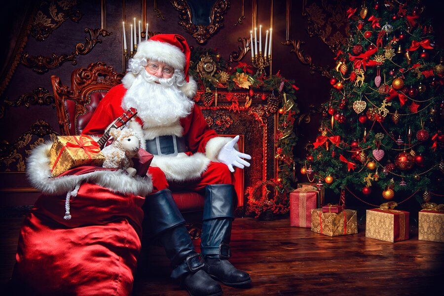 تصاویری جالب از حضور بابانوئل ها در ونیز+ فیلم
