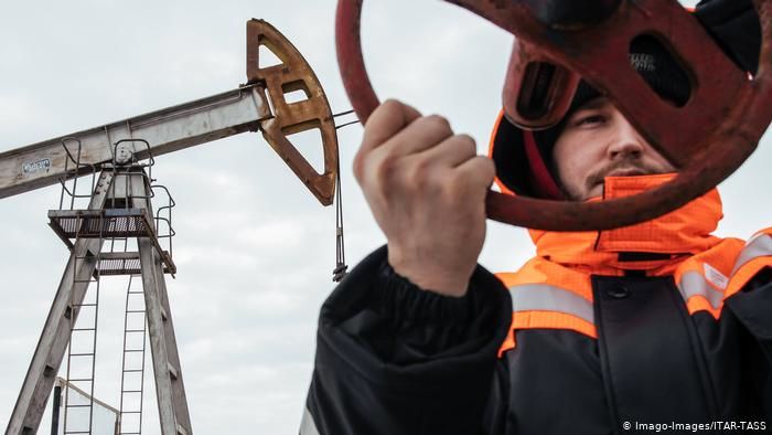 وضعیت بازارهای جهانی نفت پس از "توافق تاریخی" اوپک پلاس