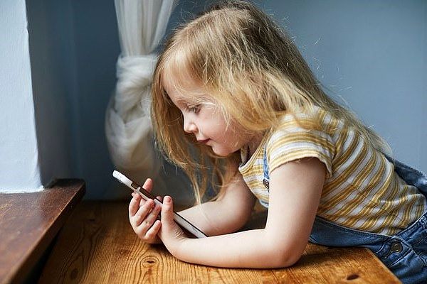اینترنت را برای کودکان باید فیلتر کرد ؟